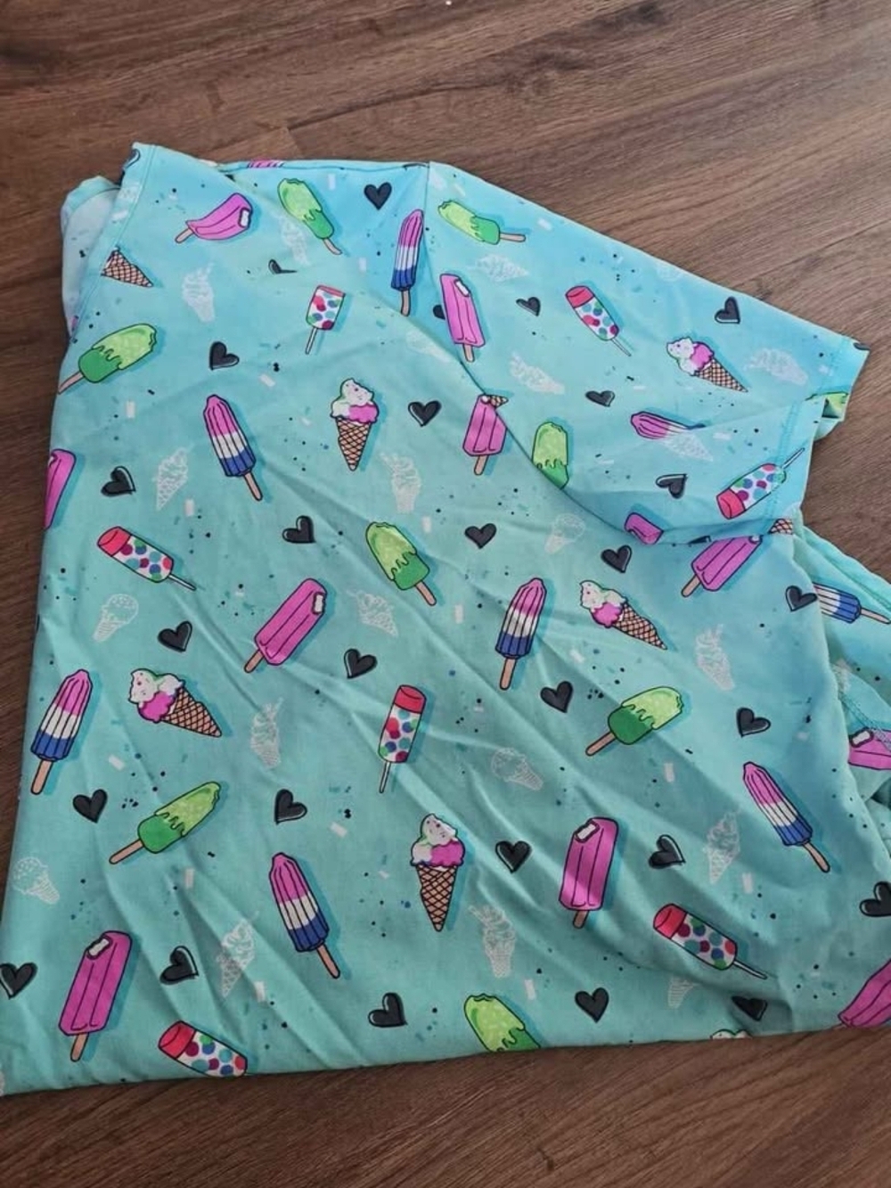 Women  3x scrub top - Ice Cream Print Blue